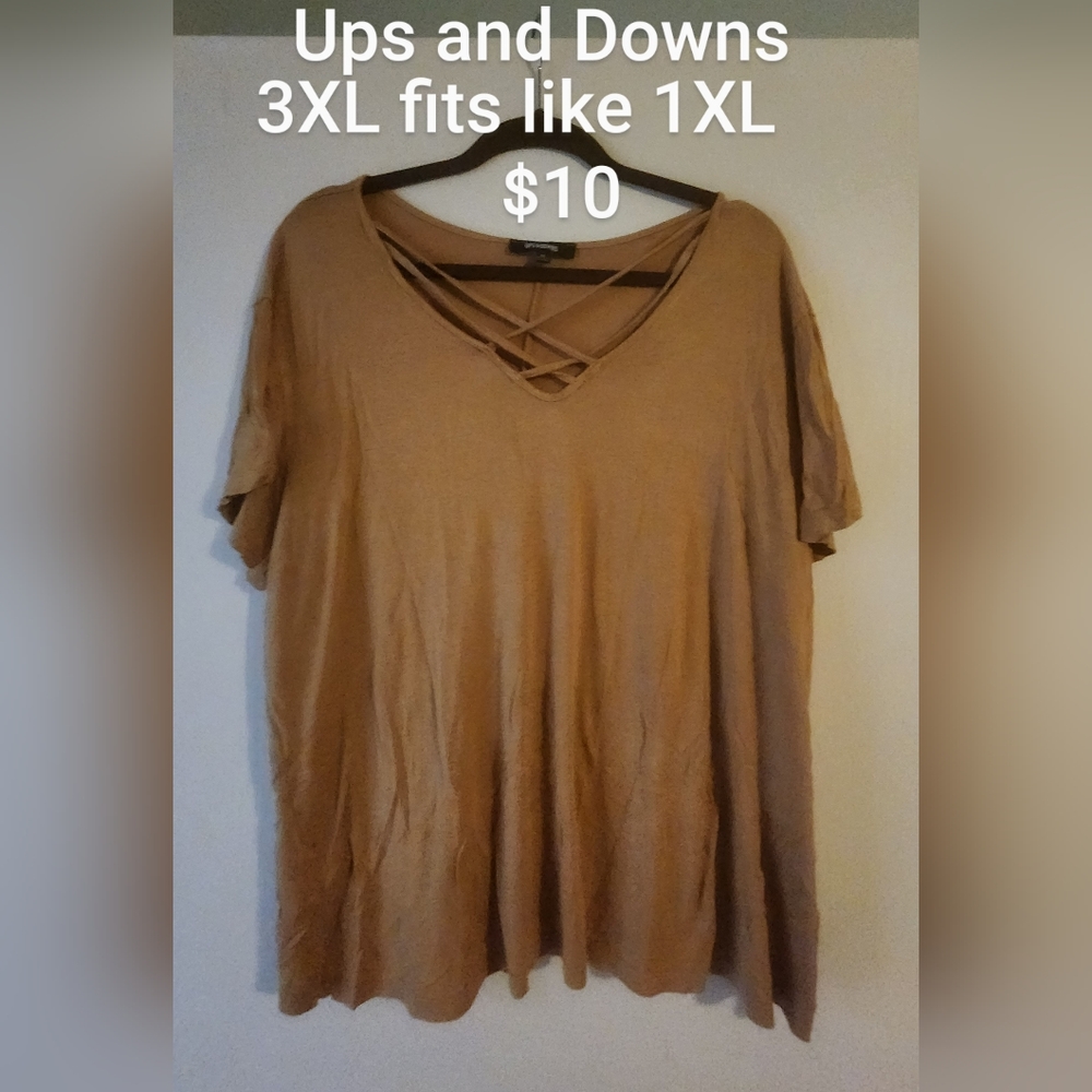 Short sleeve blouse
